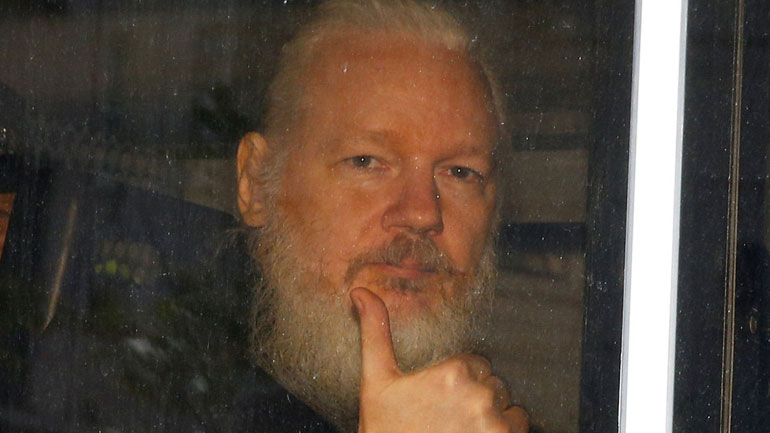 Nέα έρευνα για τις κατηγορίες κατά του Τζ. Ασάνζ περί βιασμών γυναικών