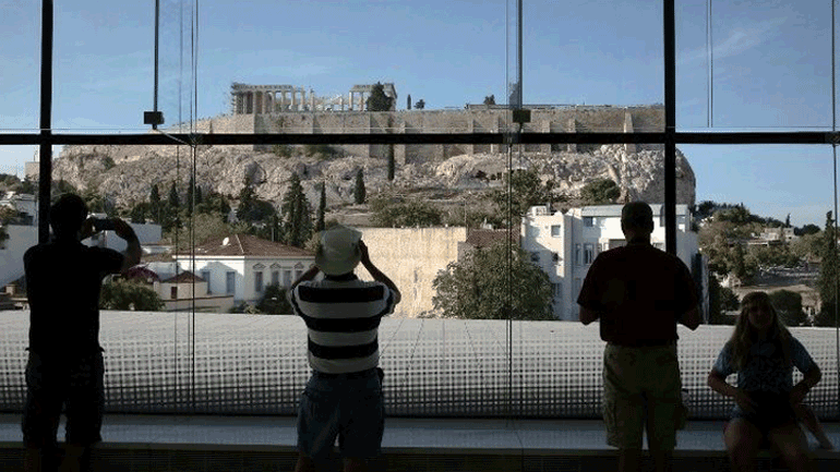 Le Figaro: Η αιώνια Αθήνα