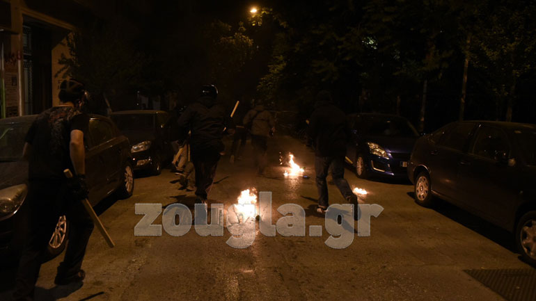 Επεισόδια στο κέντρο της Αθήνας λίγο μετά την πορεία για τον Δ. Κουφοντίνα