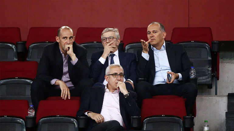 Απαλλαγή Αγγελόπουλων για τη «δυσφήμηση αθλήματος», πρόστιμο στην ΚΑΕ Ολυμπιακός