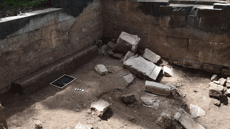 Το ιερό της Νεμέσεως έφερε στο φως ανασκαφή στο αρχαίο θέατρο της Μυτιλήνης