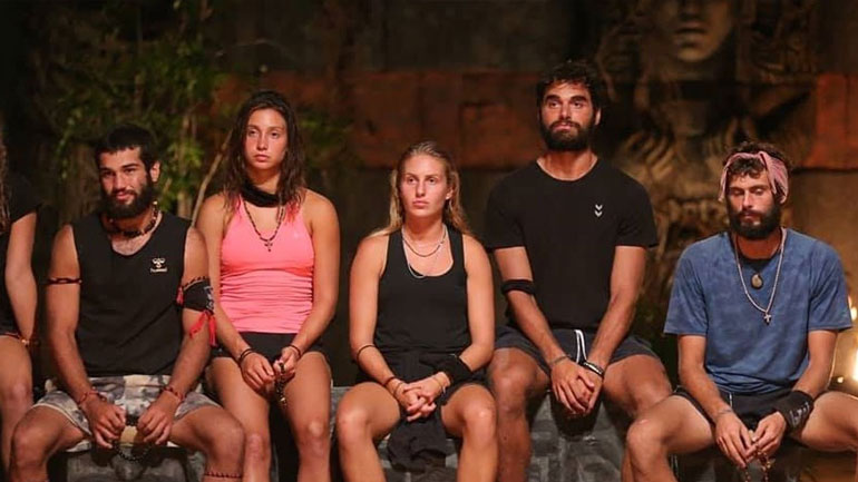 Survivor: Αποχώρησε ο Atakan Isiktutan – Ξέσπασε σε κλάματα η Δαλάκα!