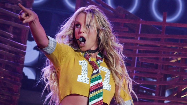 Ο μάνατζερ της Μπρίτνεϊ Σπίαρς ανησυχεί για το μέλλον της καριέρας της