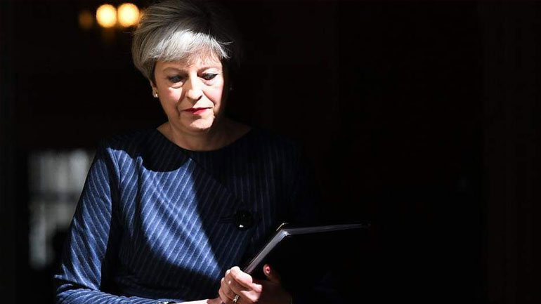 Brexit: «Η Τερέζα Μέι θα έπρεπε ήδη να έχει φύγει» λέει πρώην στενός συνεργάτης της Brexit: «Η Τερέζα Μέι θα έπρεπε ήδη να έχει φύγει» λέει πρώην στενός συνεργάτης της