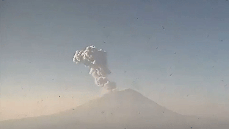 Μεξικό: «Ξύπνησε» το ηφαίστειο Popocatepetl