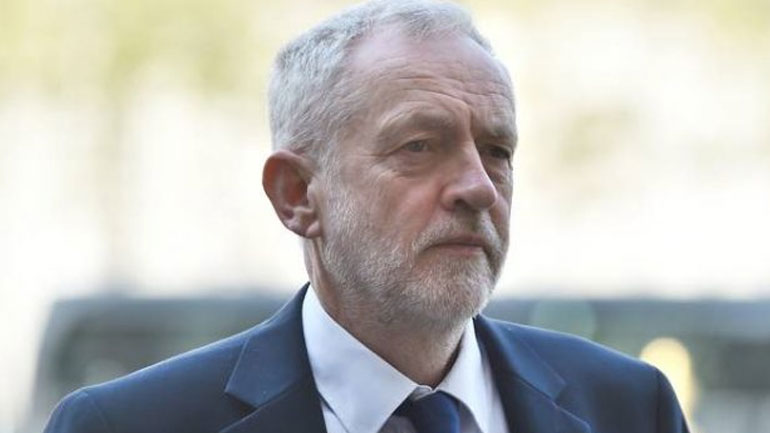 Κόρμπιν: Άκαρπες οι συνομιλίες με τη Μέι