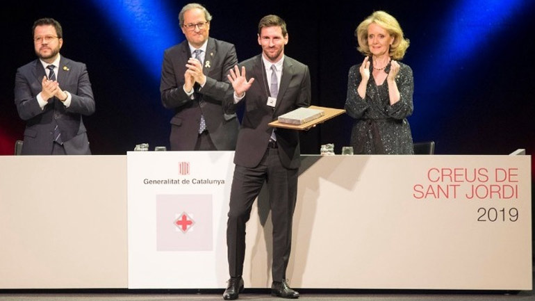 Τιμήθηκε με τον «Σταυρό του Αγίου Γεωργίου» ο Μέσι