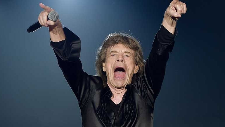 Δείτε τον Mick Jagger να χορεύει ξέφρενα σχεδόν ένα μήνα μετά την επέμβαση καρδιάς!