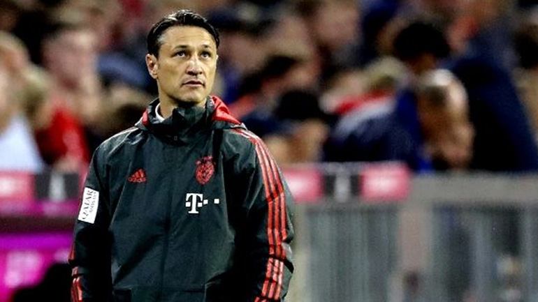 Μπάγερν: Διαψεύδει ο Ρουμενίγκε τις φήμες περί απόλυσης του Κόβατς