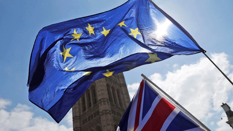 Ευρωεκλογές: Προβάδισμα των Φιλελεύθερων Δημοκρατών έναντι των Εργατικών σύμφωνα με δημοσκόπηση