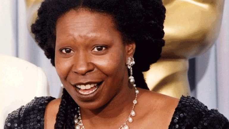 Η Γούπι Γκόλντμπεργκ με δική της σειρά ρούχων