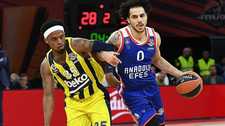 Η Αναντολού Εφές «γονάτισε» τη Φενέρμπαχτσε του Ομπράντοβιτς και προκρίθηκε στον τελικό της Euroleague