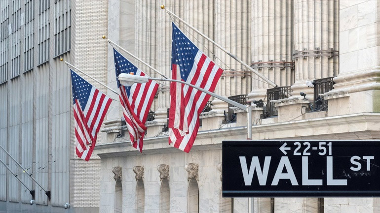 Κλείσιμο με πτώση στη Wall Street