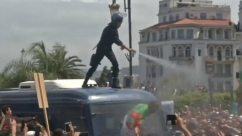 Αλγερία: Για 13η εβδομάδα συνεχίζονται οι διαδηλώσεις