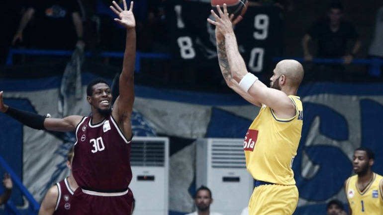 Νίκη με πρωταγωνιστή τον Βασιλόπουλο για το Περιστέρι, 84-81 τον Ήφαιστο