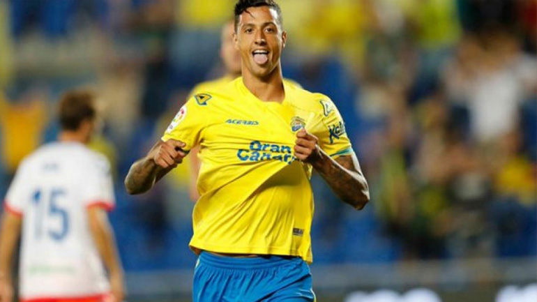 ΑΕΚ: Στη λίστα του Χιμένεθ ο Μάικλε Μέσα