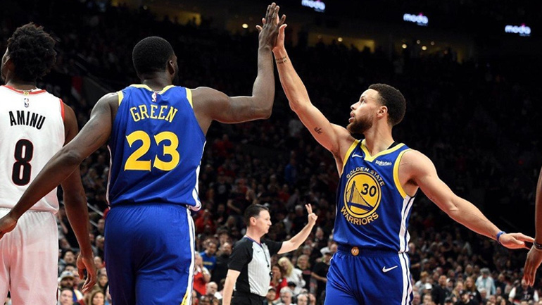 ΝΒΑ: Τα highlights της τρίτης νίκης των Γουόριορς απέναντι στους Μπλέιζερς