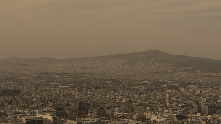 Συννεφιά και αυξημένες συγκεντρώσεις σκόνης θα επικρατήσουν αυτή την εβδομάδα
