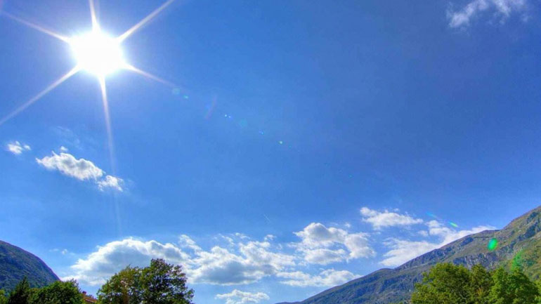 Ρεκόρ θερμοκρασίας την Κυριακή – Πού άγγιξε ο υδράργυρος τους 32 βαθμούς