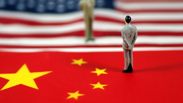 Εμπορικός πόλεμος: «Εν μέσω διασταυρούμενων πυρών» οι ευρωπαϊκές εταιρείες