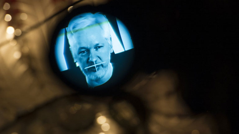 Σουηδή εισαγγελέας υπέβαλε αίτηση κράτησης του Ασάνζ για την κατηγορία βιασμού