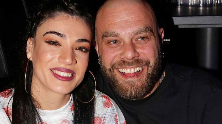 Βάφτισαν την κόρη τους η Ήβη Αδάμου και ο Μιχάλης Κουϊνέλης