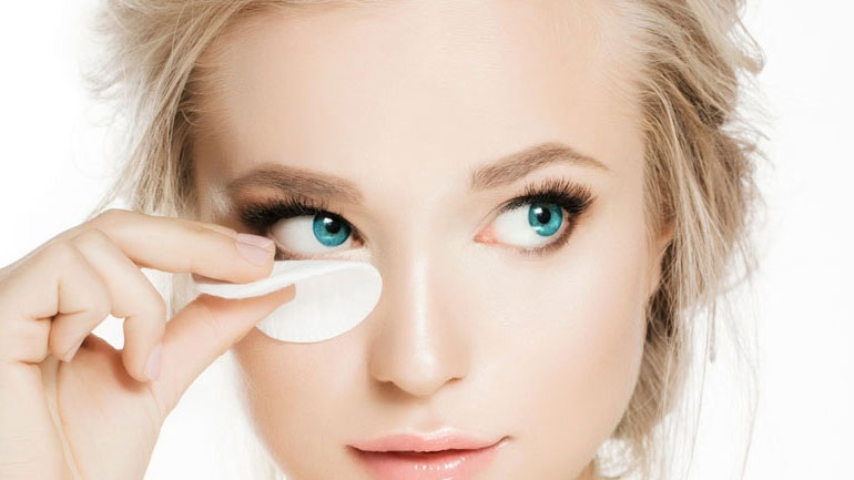 3 tips για πυκνές και μακριές βλεφαρίδες που μαγνητίζουν τα βλέμματα!