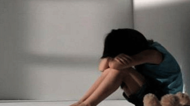 Χανιά: Συνελήφθησαν πατριός και μητέρα για την κακοποίηση των δύο παιδιών τους