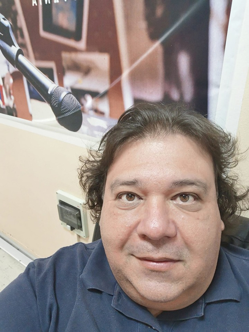 Ο Πάρις Ποντίκας