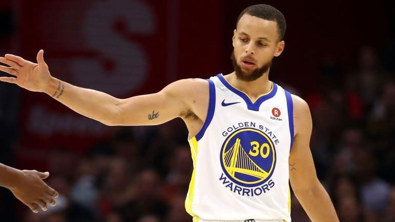 Με «υπογραφή» Κάρι «σφραγίζουν» το εισιτήριο για τους τελικούς οι Γουόριορς