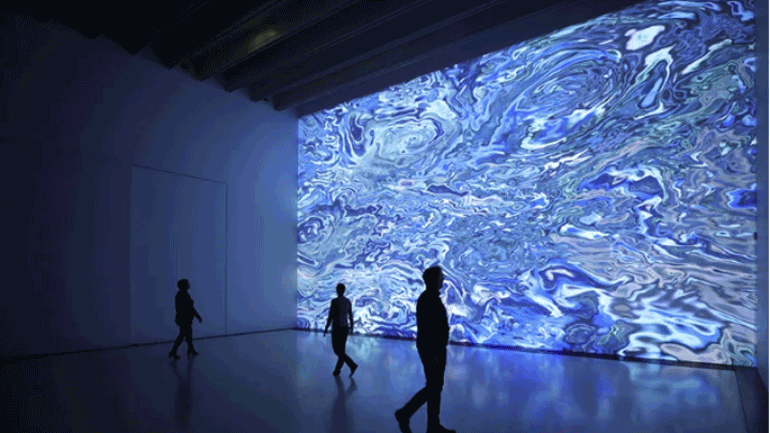 Διαδραστικές εγκαταστάσεις φωτός για τον εικαστικό Πιερ Σουλάζ