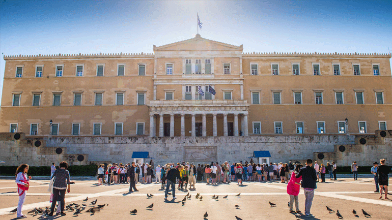 Oι «τουρίστες» της Βουλής