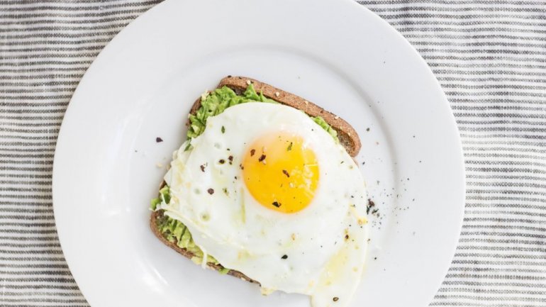 H κατανάλωση αυγών δεν αυξάνει τον κίνδυνο εγκεφαλικού επεισοδίου