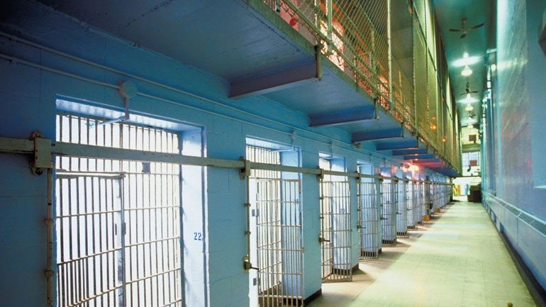 Πάτρα: Δύο έγκλειστοι φυλακών είχαν καταπιεί δεκάδες συσκευασίες ναρκωτικών