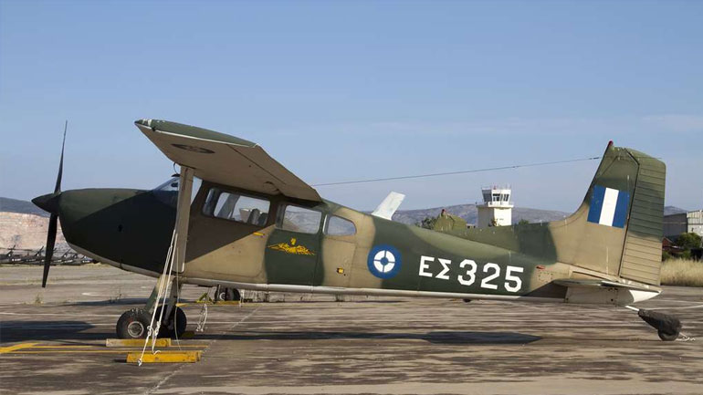 Aνατροπή αεροσκάφους της Αεροπορίας Στρατού στο αεροδρόμιο της Αλεξάνδρειας Ημαθίας