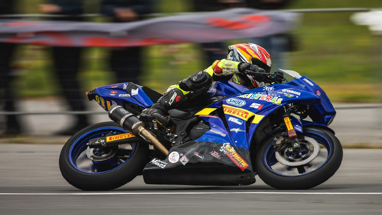 Πανελλήνιο Πρωτάθλημα Ταχύτητας: O Γιάννης Περιστεράς γράφει ιστορία!