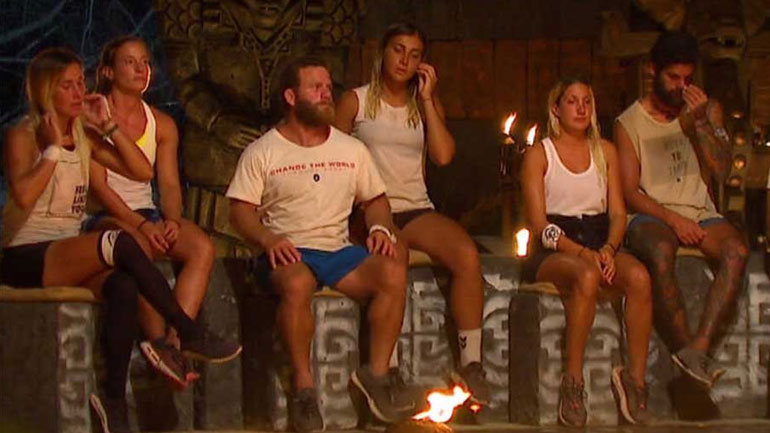 Αποχώρησε από το Survivor η Ρία Κολοβού – Δείτε όσα έγιναν