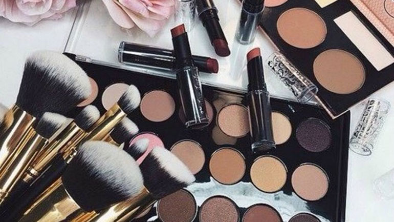 Ανάκληση παρτίδων καλλυντικών προϊόντων από τον ΕΟΦ