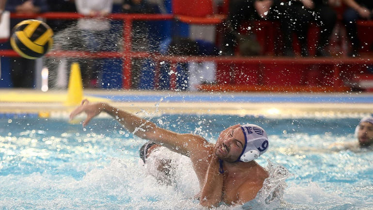 Πόλο: Nίκησε και ελπίζει για την τρίτη θέση ο Εθνικός, 11-10 τον Απόλλωνα Σμύρνης