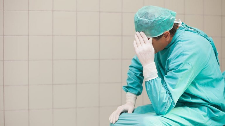 Αυξημένα τα ποσοστά αυτοκτονιών μεταξύ των γιατρών