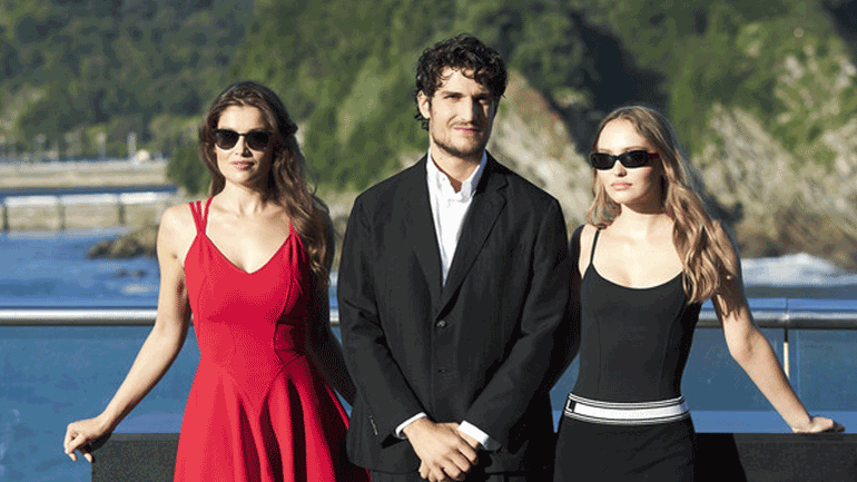 «Ένας Πιστός Άντρας» με τους Λουί Γκαρέλ, Λίλι – Ρόουζ Ντεπ, Λετίσια Κάστα