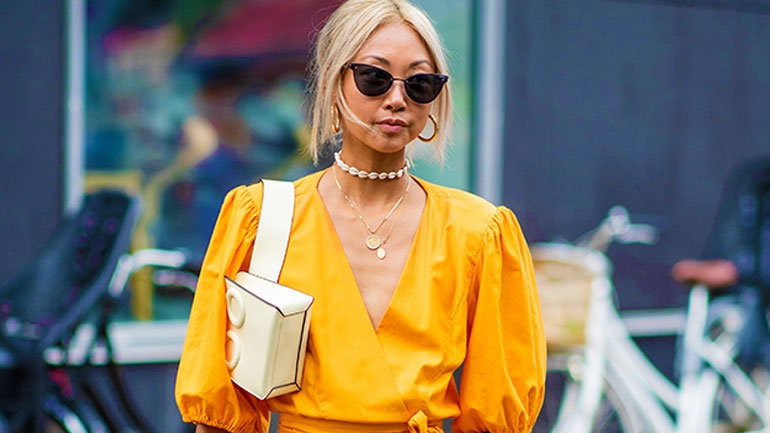 Οι τονισμένοι ώμοι είναι η πιο must τάση της σεζόν!