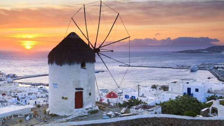 Η απάντηση του εστιατορίου στη Μύκονο για το «μενού των κροίσων»