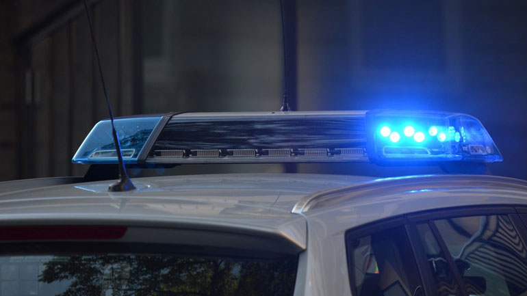 Γκαζάκια σε γραφεία της Χρυσής Αυγής στο Μενίδι