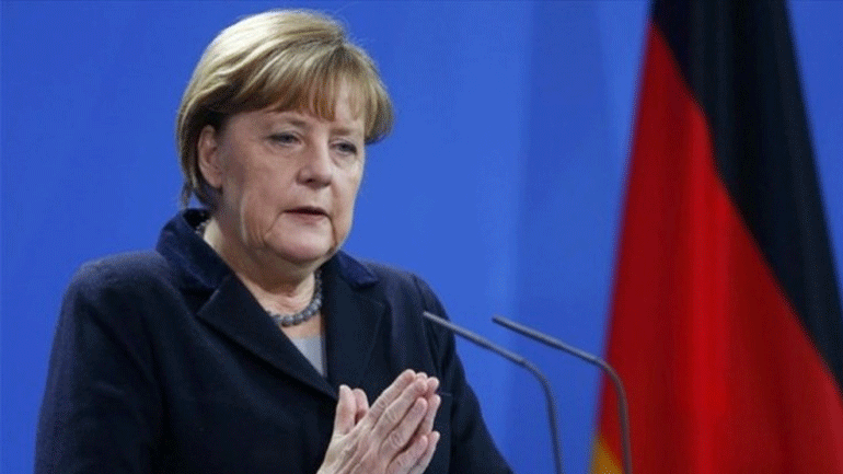 «Το Βερολίνο θα συνεχίσει να εργάζεται για ένα συντεταγμένο Brexit και μετά την παραίτηση της Μέι»