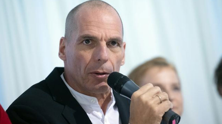 Επιστροφή Βαρουφάκη στην Ελλάδα