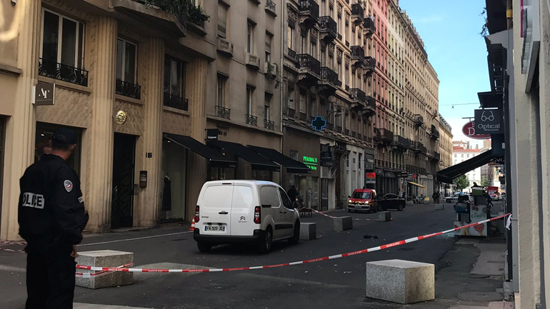 Βομβιστική επίθεση στη Λιόν