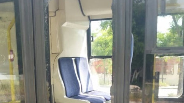 Θεσσαλονίκη: Επιβάτης έσπασε το τζάμι σε λεωφορείο του ΟΑΣΘ