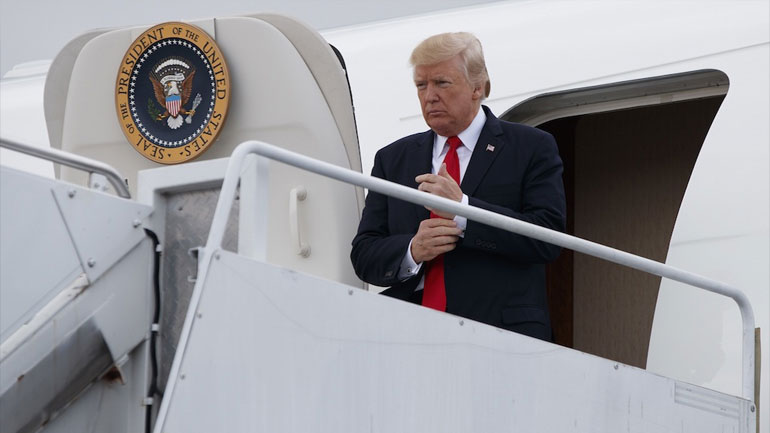 Το αμερικανικό προεδρικό αεροσκάφος προσγειώθηκε στο Τόκιο