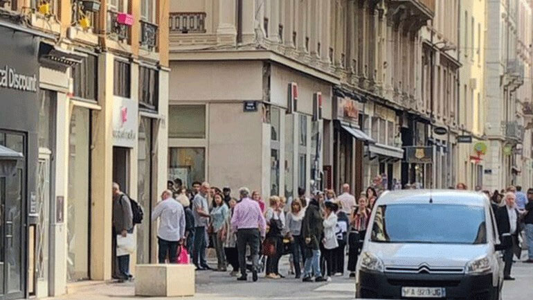 Δεν έχει γίνει ανάληψη ευθύνης για την χθεσινή βομβιστική επίθεση στην Λιόν